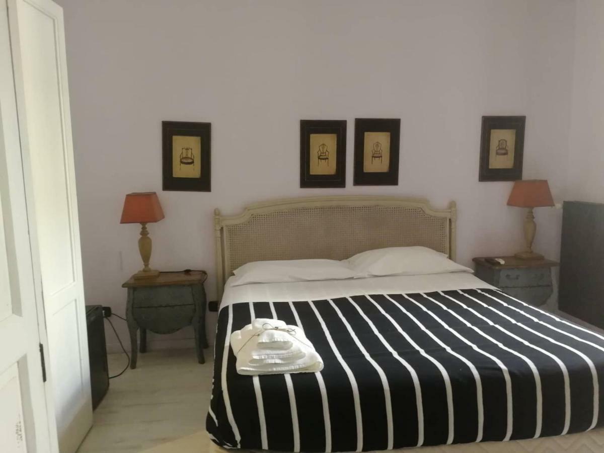 Bed and Breakfast Gatto Bianco Casa Dei Venti Бари Экстерьер фото
