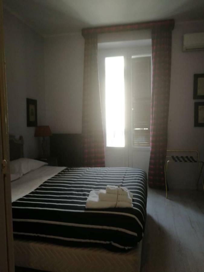 Bed and Breakfast Gatto Bianco Casa Dei Venti Бари Экстерьер фото